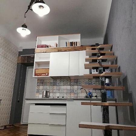 Квартира Лофт 2 Во Львове Bagian luar foto